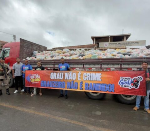 Imagem do post Federação do Grau da Bahia entrega 70 toneladas de alimentos arrecadados durante festival