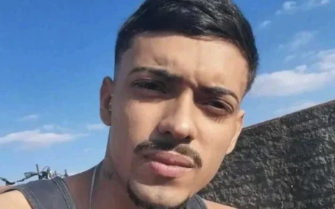 Imagem do post Adolescente grávida mata namorado após briga por ciúmes