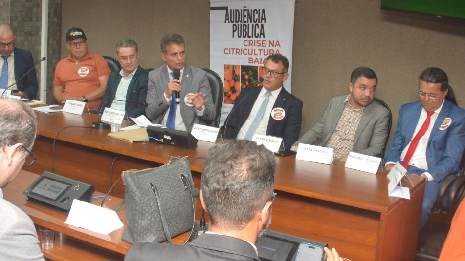 Crise da laranja na Bahia acende alerta na ALBA e ameaça empregos