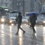 Chuva castiga Salvador: alagamentos, desabamentos e caos em plena madrugada