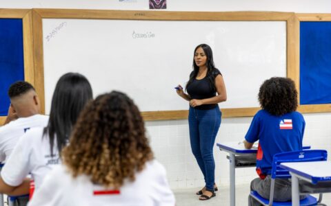 Imagem do post Bahia convoca 111 professores para contratação temporária na rede estadual