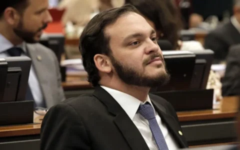 Imagem do post Após prisão, defesa de Uldurico Jr contesta decisão e afirma que ação foi “precipitada” 