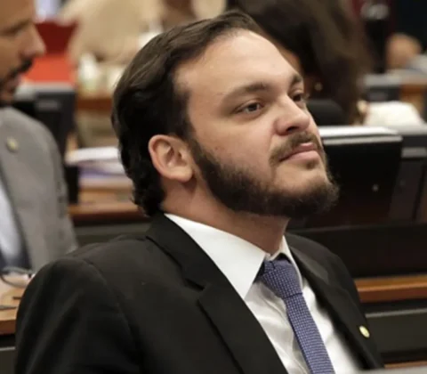 Imagem do post Após prisão, defesa de Uldurico Jr contesta decisão e afirma que ação foi “precipitada” 