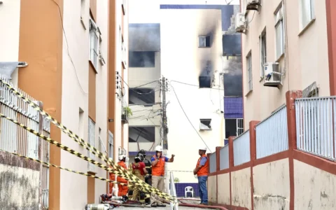 Imagem do post Prédio atingido por explosão no Stiep começa a ser demolido em Salvador; veja o que vai acontecer