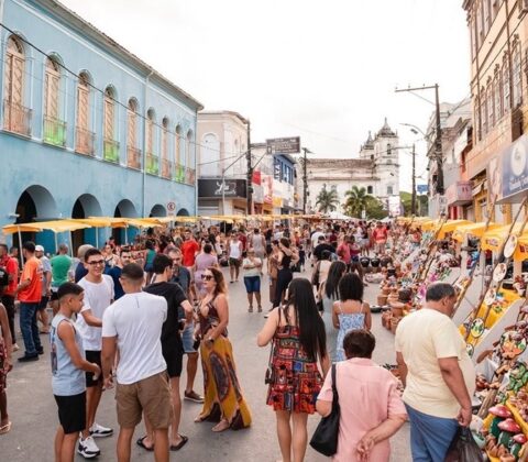 Imagem do post Feira de Caxixis lota Nazaré e dispara turismo na Semana Santa