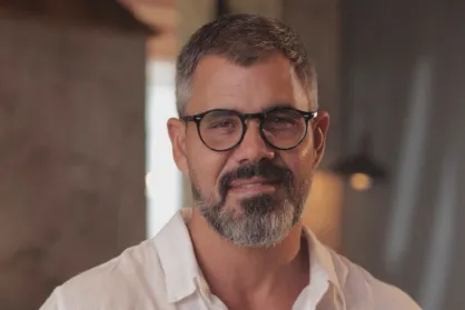 Imagem do post Após críticas, ator da Globo pode ganhar honraria por curso para homens