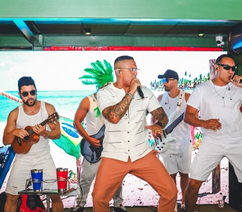 Imagem do post Os Sungas estão de volta! Banda anuncia retorno com Linnoy