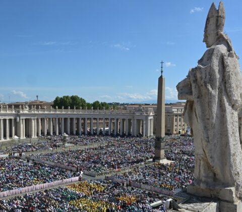 Imagem do post Papa faz alerta forte na Páscoa e critica indiferença à violência no mundo
