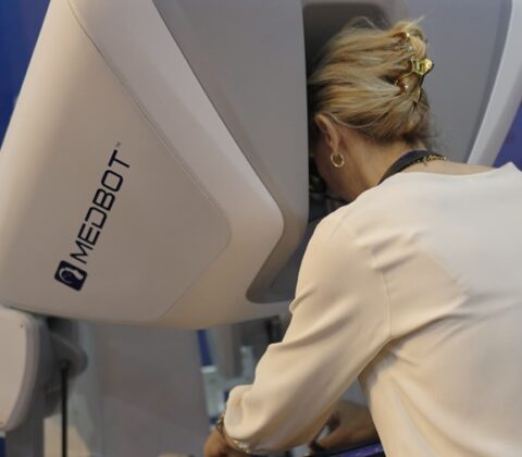 Imagem do post Centro em Salvador aposta em robótica e quer formar 200 cirurgiões até o fim do ano