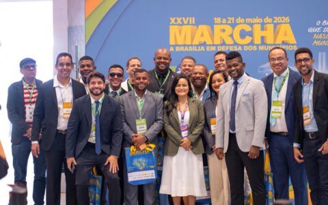 Imagem do post Débora Regis participa da XXVII Marcha em Defesa dos Municípios em Brasília