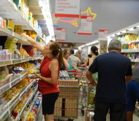 Imagem do post Domingo sem mercado? Cidades da Bahia já barram funcionamento
