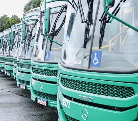 Imagem do post Obras do VLT mudam itinerários de ônibus na BR-324 durante a madrugada em Salvador