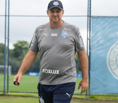 Imagem do post Mistério? Rogério Ceni não viaja com o Bahia para decisão contra o Coritiba