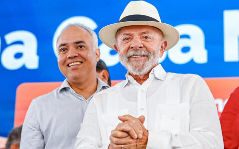 Imagem do post Lula desafia críticos e afirma que nenhum governo investiu mais que o PT na história