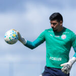 Bahia bate o martelo e define saída de goleiro após desempenho abaixo do esperado