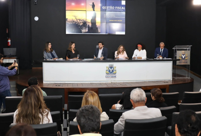 Salvador reduz dívida em R$ 180 milhões e amplia investimento em saúde em 2026