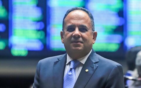 Imagem do post Fim da escala 6×1: deputado Jorge Araújo defende redução da jornada para 40 horas semanais