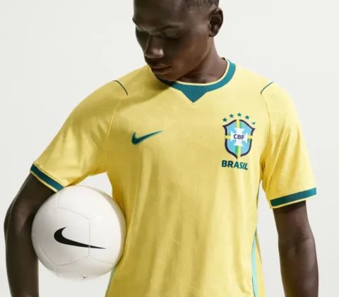 Imagem do post Camisa da Seleção custa R$ 749 e lidera ranking entre campeões da Copa; veja preços