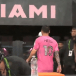 Messi deixa jogo com dores e gera alerta antes da Copa do Mundo