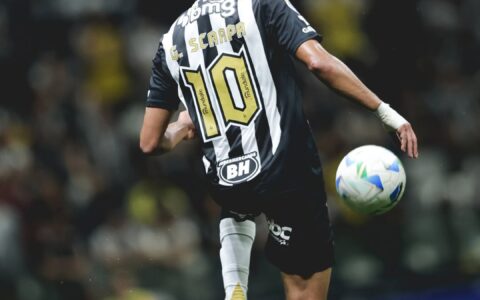Imagem do post Scarpa no Bahia? Jogador quebra silêncio e define futuro 