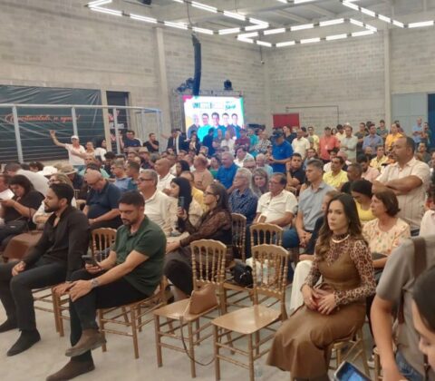 Imagem do post Angelo Almeida critica distanciamento popular em atos de ACM Neto