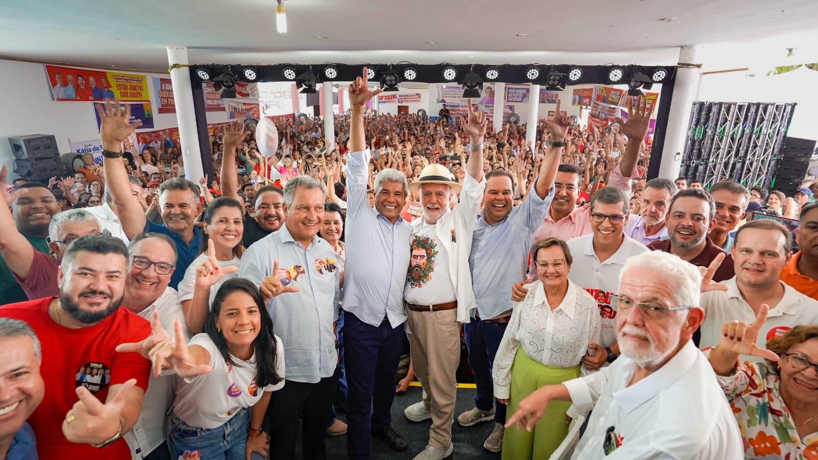 Jaques Wagner defende diálogo e união em plenária do PGP 2026 em Jacobina