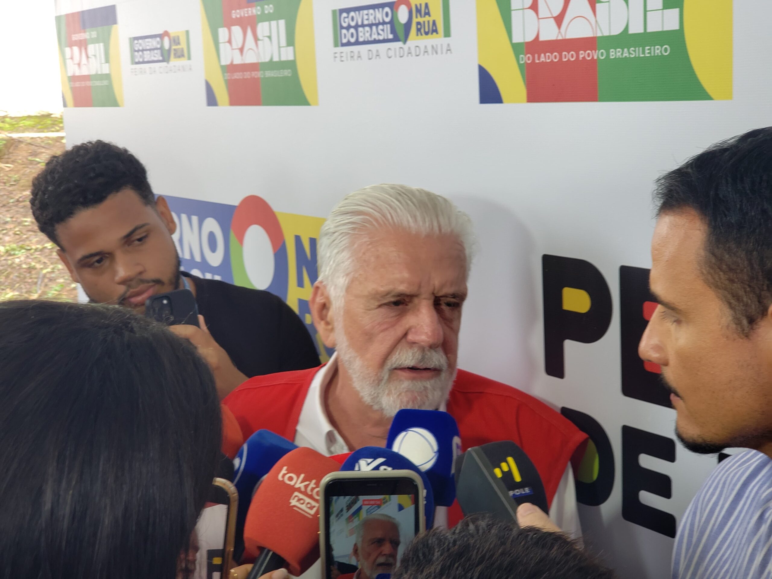 Wagner rebate ACM Neto após críticas ao PGP: “Nada a apresentar”