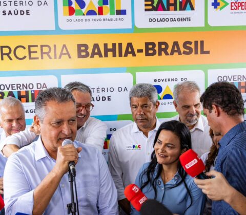 Imagem do post Rui Costa destaca R$ 2 bilhões em investimentos durante anúncio de maternidade em Lauro de Freitas