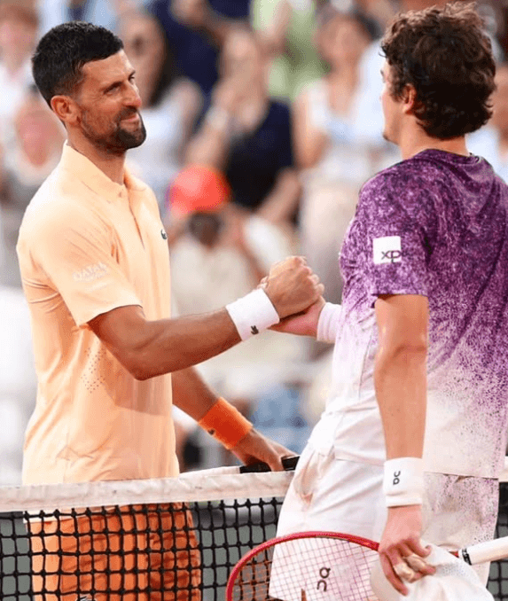 Djokovic se rende a João Fonseca após derrota: “Vimos o porquê desse hype”