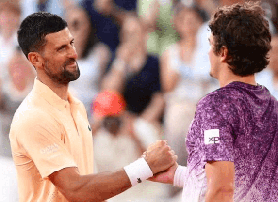 João Fonseca entra para a história ao derrotar Djokovic em Grand Slam