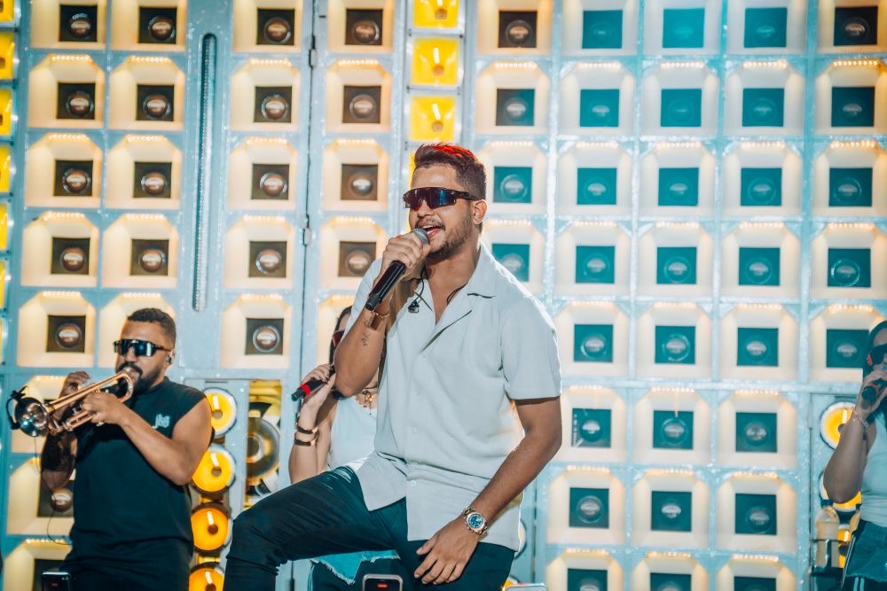 Mikael Santos ultrapassa 1 milhão de plays com novo álbum no Sua Música