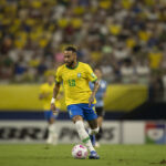 CBF confirma lesão de Neymar e craque pode perder início da Copa do Mundo