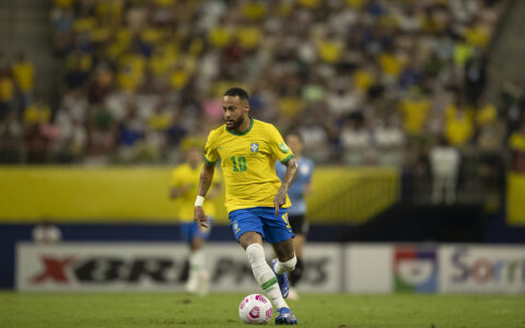 Imagem do post CBF confirma lesão de Neymar e craque pode perder início da Copa do Mundo