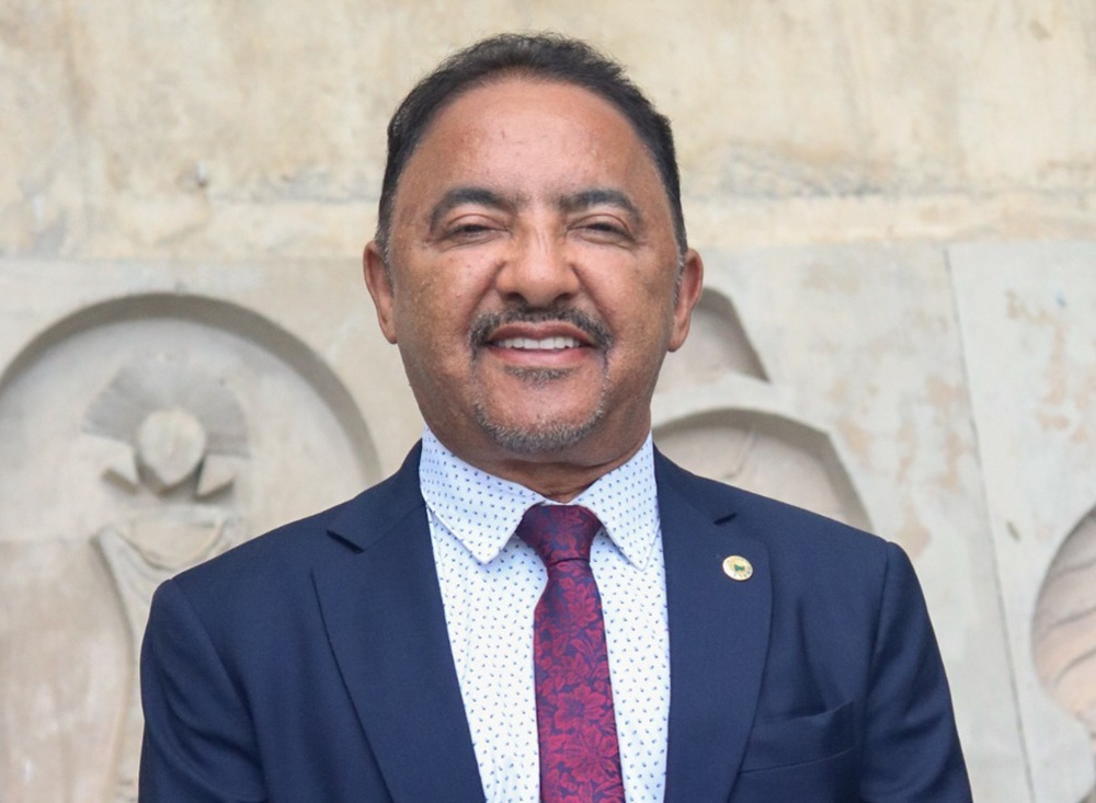 Deputado Roberto Carlos  propõe ferry boat às 2h da manhã para ligar Itaparica a Salvador