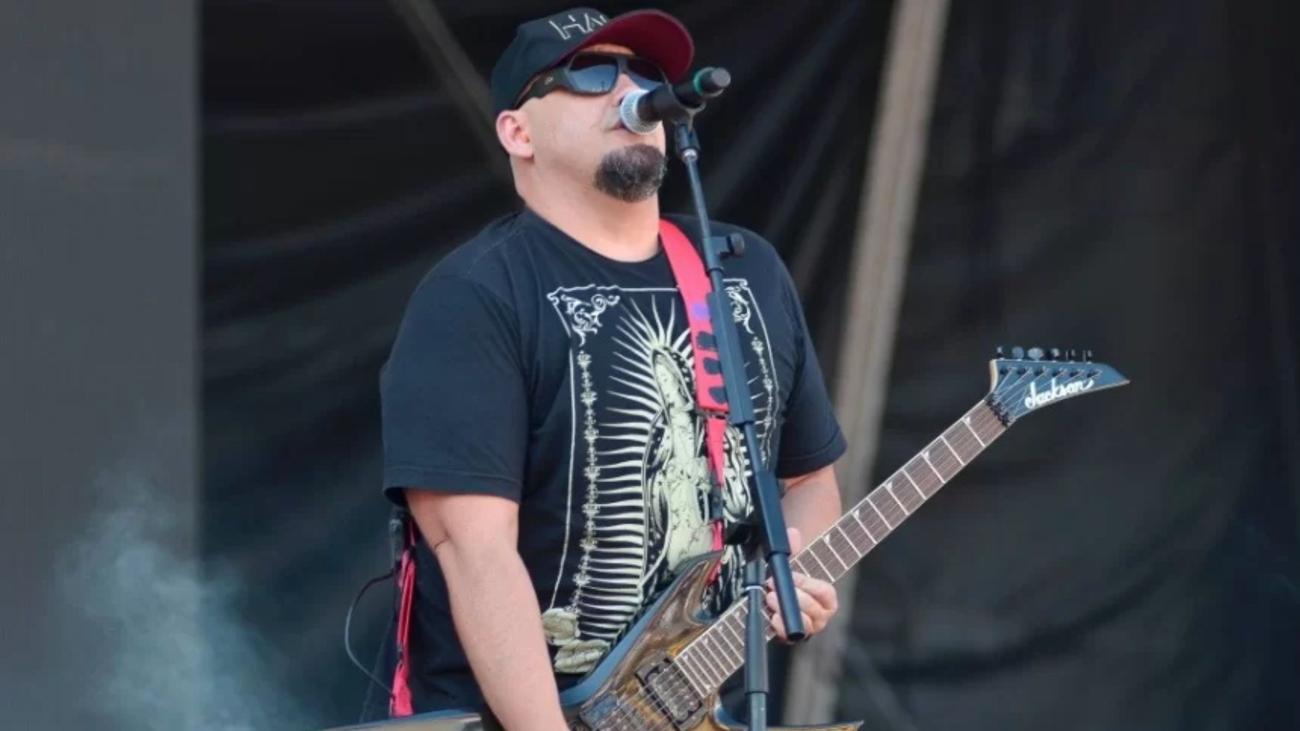 Cantor da banda Raimundo defende Edson Gomes após acusação: “Injustiçado”