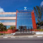 Débora Regis anuncia aumento de 10% para servidores em Lauro de Freitas no Dia do Trabalhador