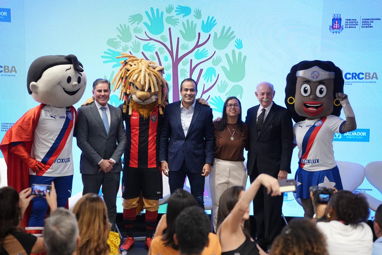 Prefeitura de Salvador lança Maio Laranja e anuncia R$ 12 milhões para projetos voltados a crianças