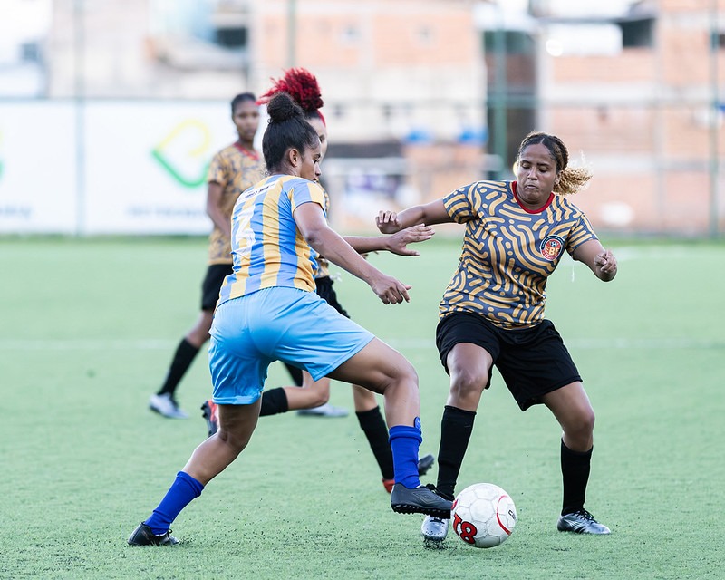 Abertura da 4ª edição da Copa Loreta Valadares tem chuva de gols e conquista de virada na primeira rodada