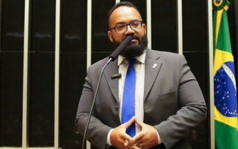 Imagem do post Deputado vai à Justiça contra “check-in digital obrigatório” em hotéis