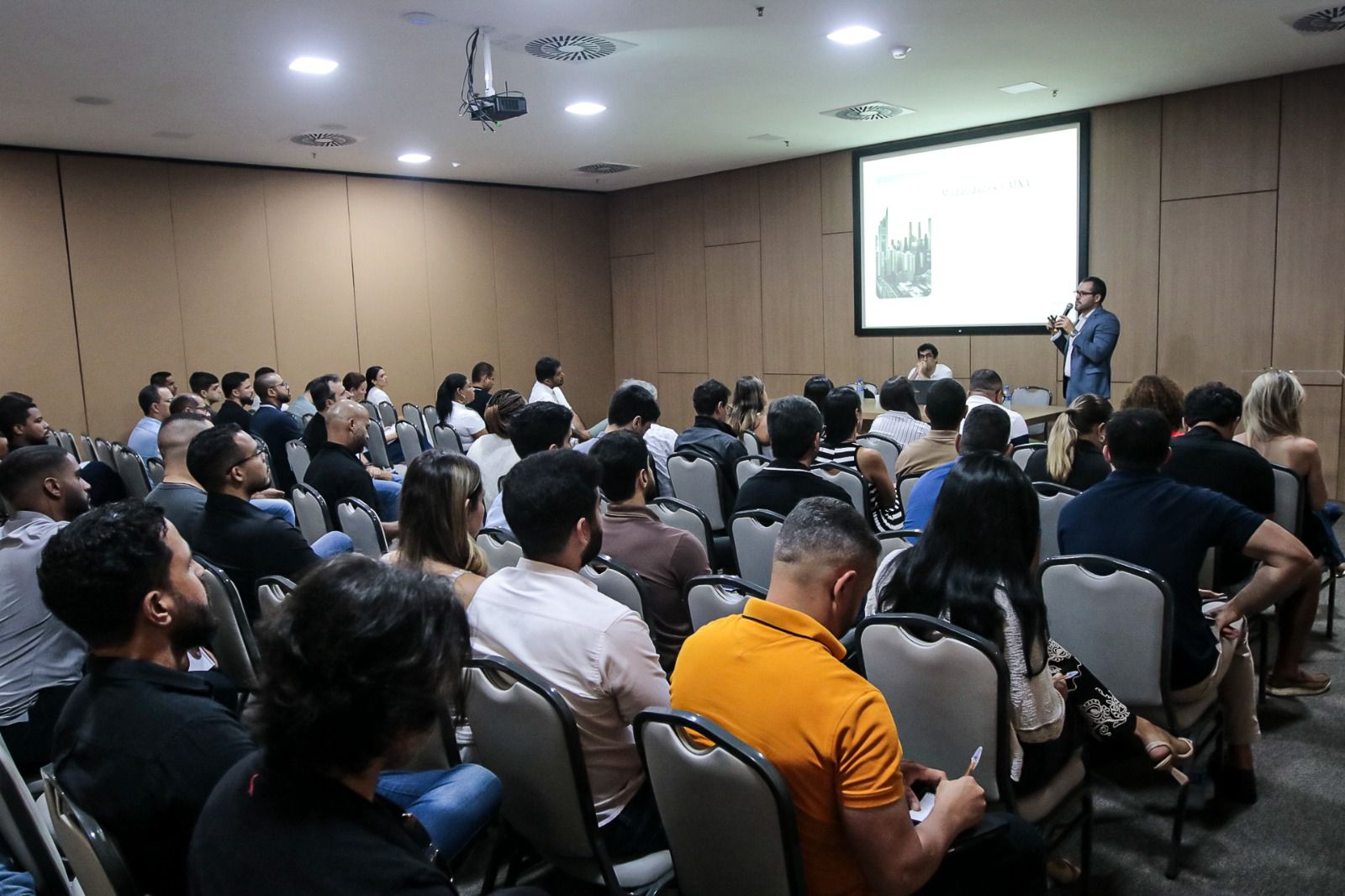 Workshop em Salvador orienta sobre leilões imobiliários; imóveis com até 50% de desconto