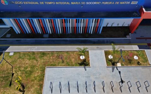 Imagem do post Jerônimo entrega escola, estrada e anuncia pacote de obras em Jaborandi