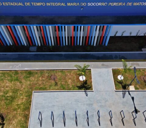 Imagem do post Jerônimo entrega escola, estrada e anuncia pacote de obras em Jaborandi
