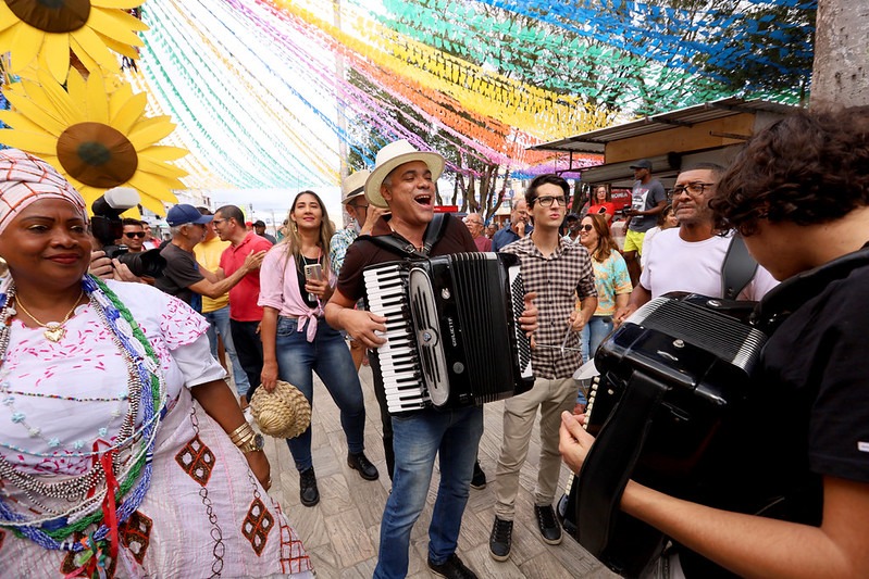 São João 2026: Governo da Bahia prorroga inscrições para artistas, trios de forró e quadrilhas