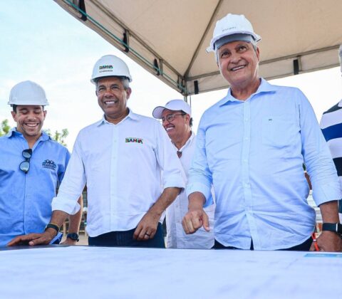 Imagem do post Rui Costa faz comparação com outros estados e diz que Bahia lidera investimentos em saúde pública
