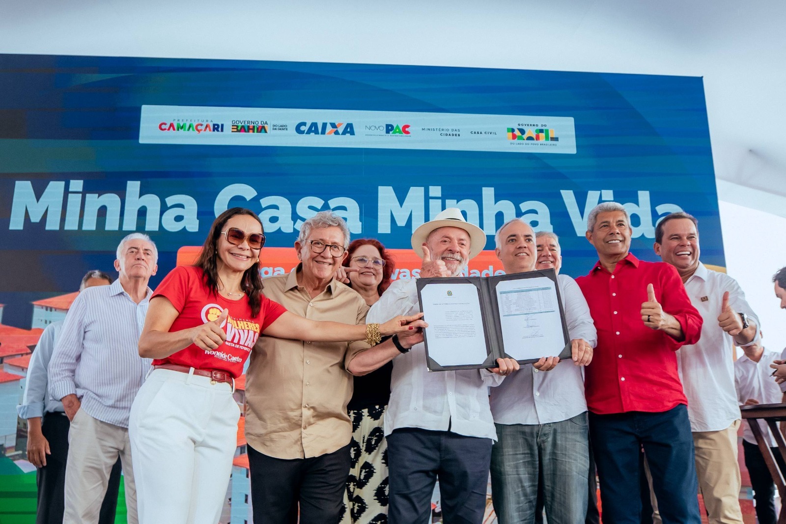 Após 10 anos, Camaçari entrega 384 apartamentos do Minha Casa, Minha Vida