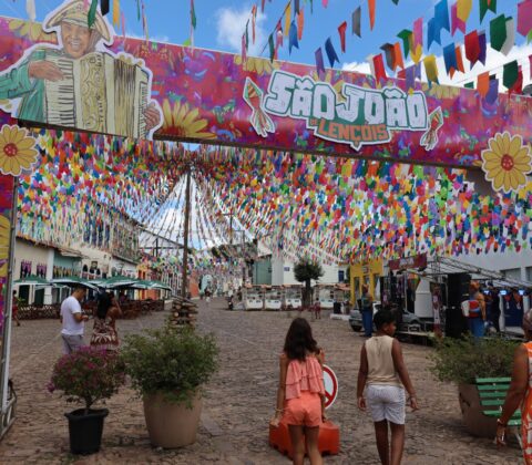 Imagem do post Governo da Bahia prorroga inscrições do São João 2026 com investimento de R$ 147 milhões