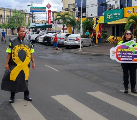 Imagem do post Camaçari lança campanha “Mão na Faixa, pé no freio” durante ações do Maio Amarelo
