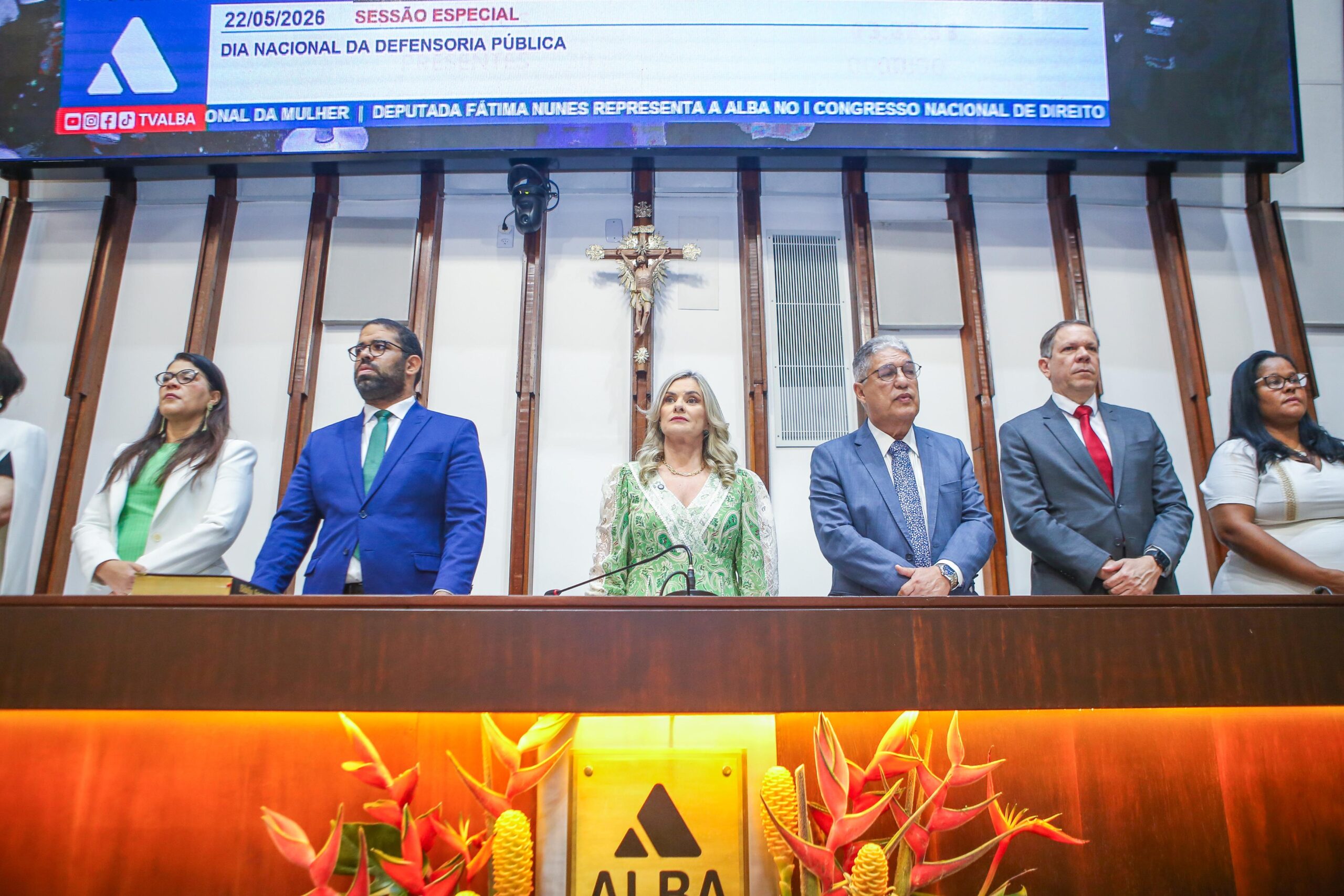 Ivana Bastos exalta o papel social da Defensoria Pública em sessão especial na ALBA