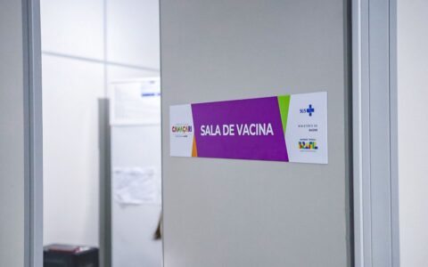 Imagem do post Camaçari segue com vacinação contra a gripe até sábado para grupos prioritários