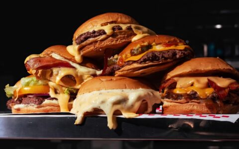 Imagem do post Hambúrguer: um sabor que atravessa gerações